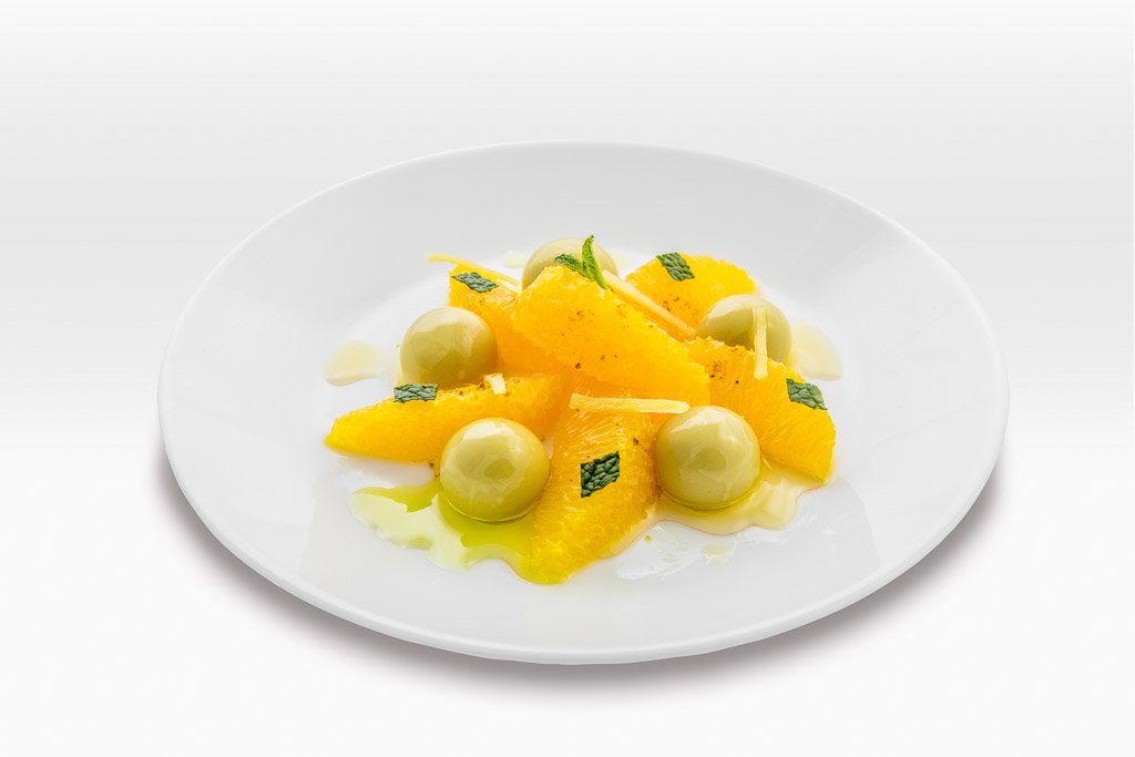 Caviar Drops By Albert Adrià de Azeitonas Verdes